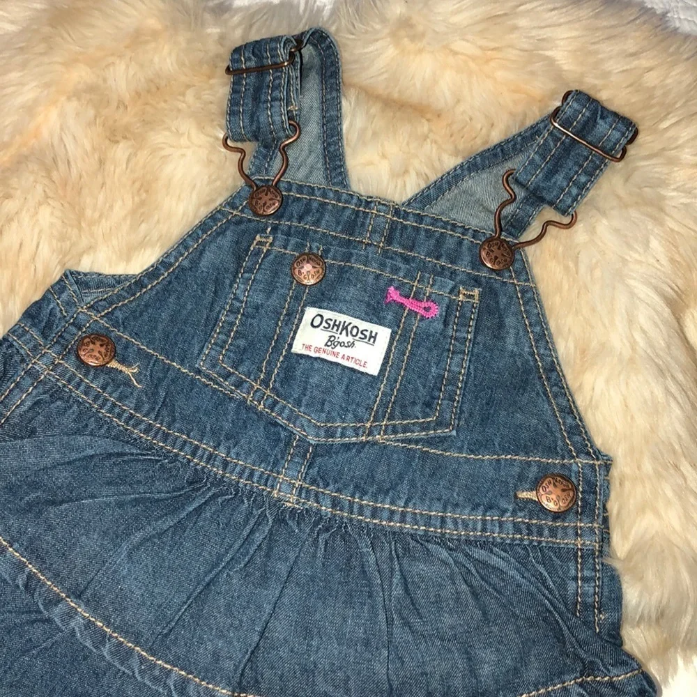 Oshkosh Bgosh GUC size 12M overall/dress